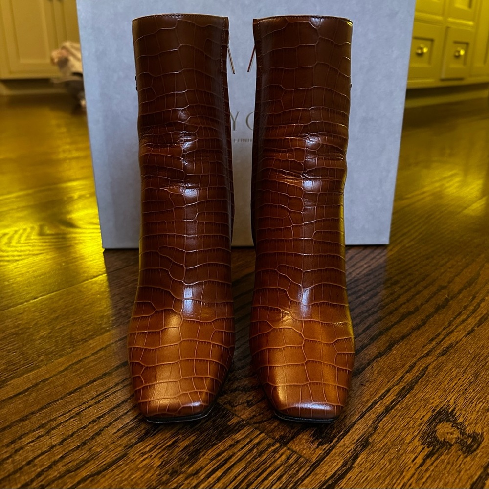❌SOLD❌ Jimmy Choo Brown Tan Croc Embossed Heeled Boots size 36.5 - Picture 4 of 15